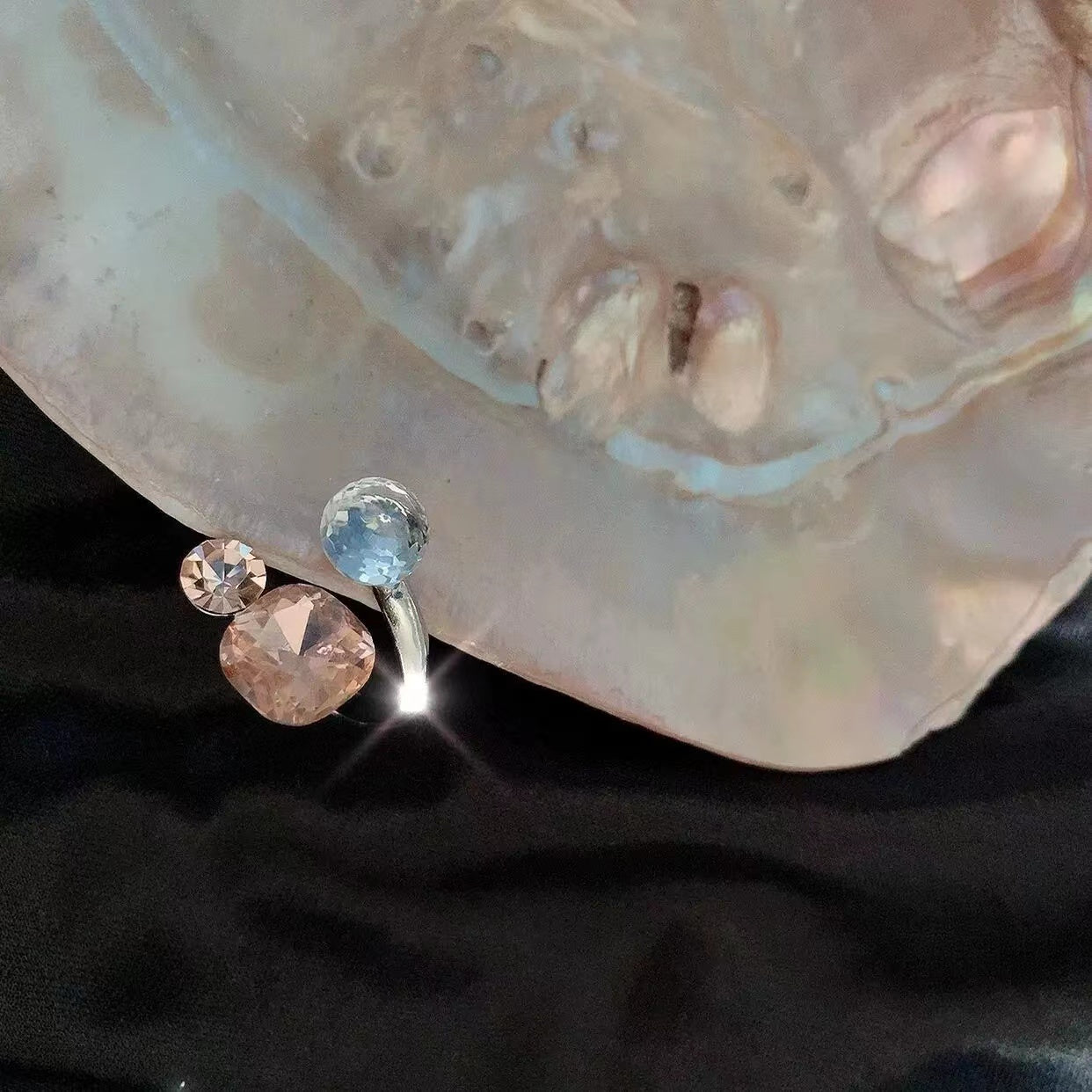 Electroplated Grand Cat's Eye with Fancy Color Diamond Gemstone Ring