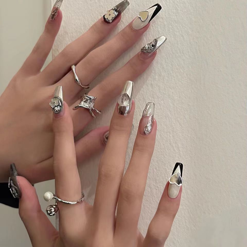 Sky mirror cyberpunk dissolving silver sense wear nail handmade custom small red book nail art finished nail piece