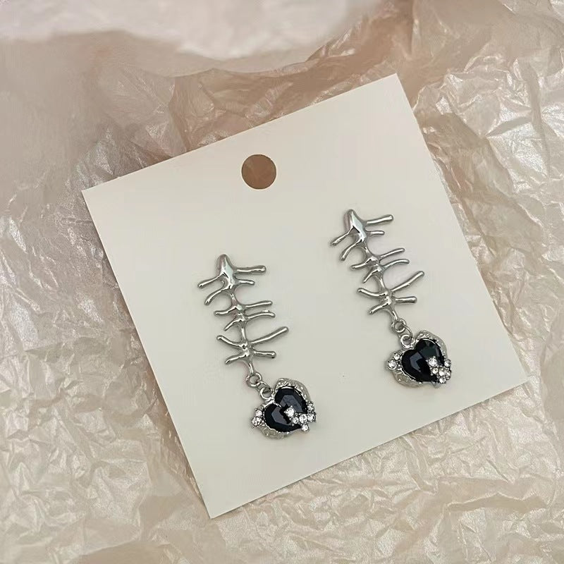 Design sense niche cold wind black with diamonds love tassel earrings sweet cool wind personality unique shape earrings female