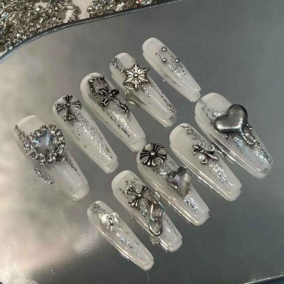 Advanced sense of Crocodile heart hot girl wearing nails handmade can be used repeatedly
