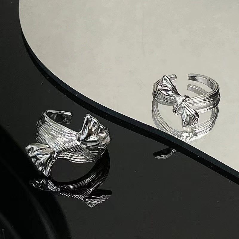 Niche Design Irregular Pleated Bow Candy Ring