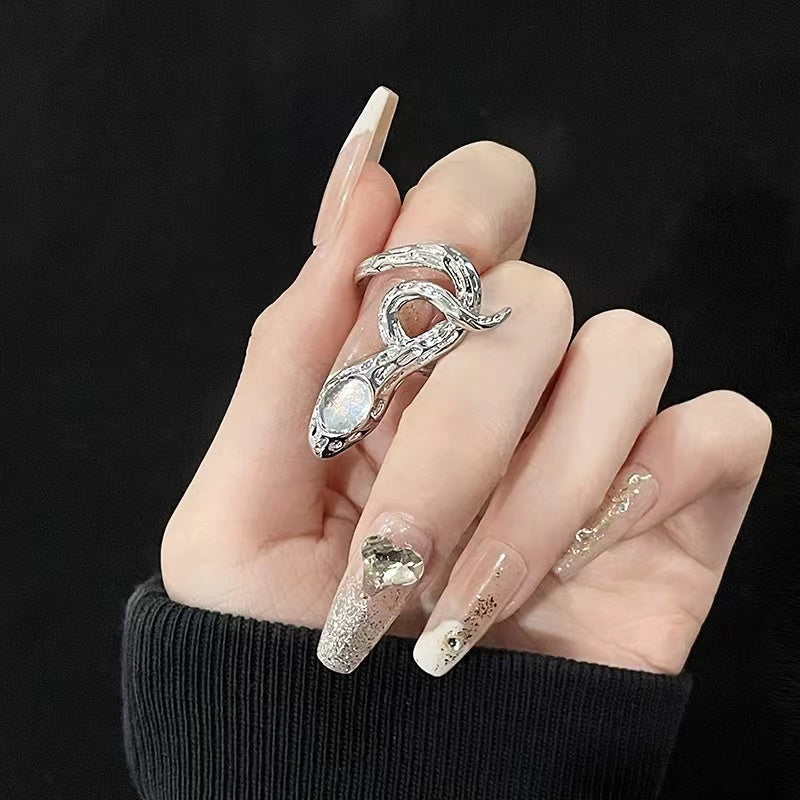 Niche design sense ins dark style gemstone personality hip cool ring