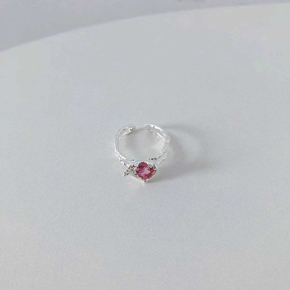 Pink love zirconia ring female niche design light luxury versatile exquisite senior sense open ring