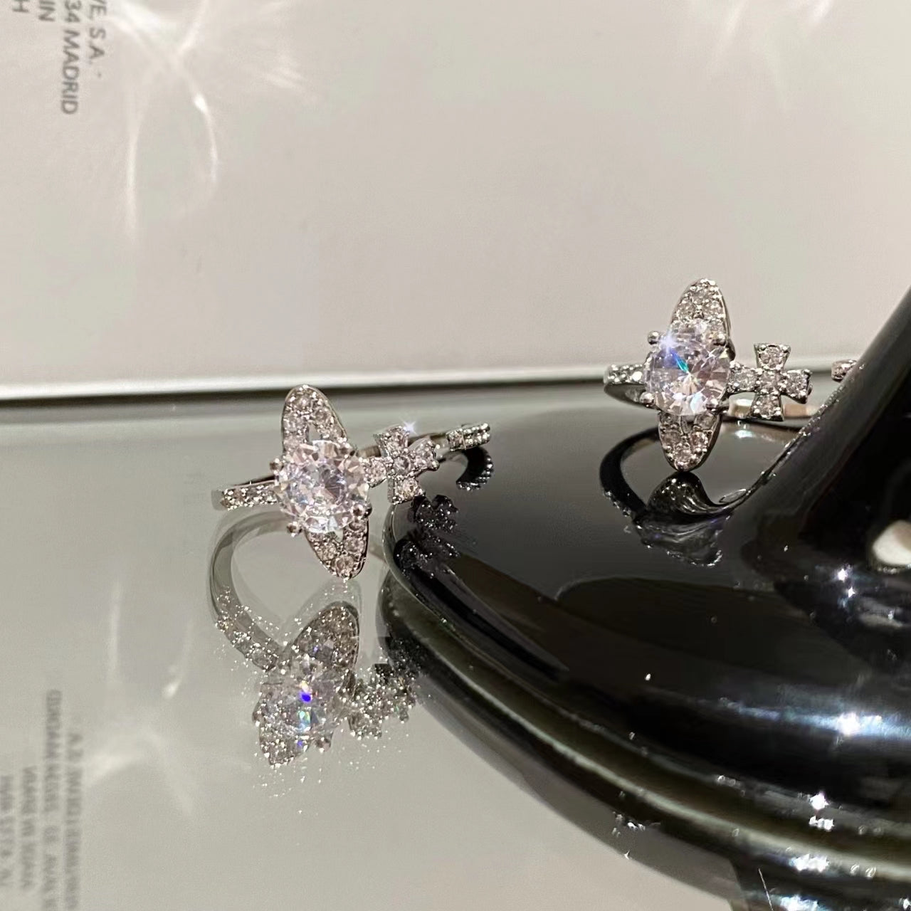 Queen West Diamond Metal Ring