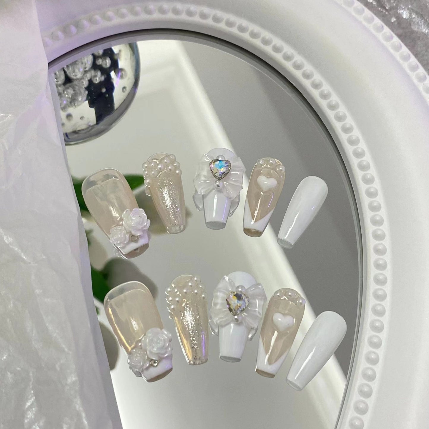Customized nails with a high sense of taste, hand-painted design nails