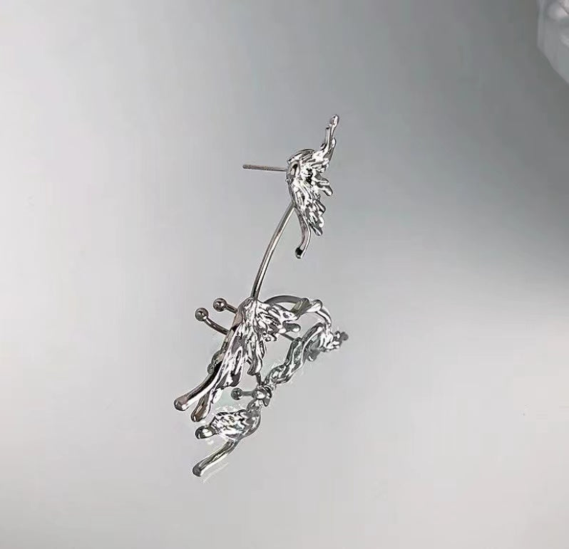 Elf earrings senior sense of cold wind metal wings ear bone clip earrings one earrings niche butterfly ear hanging