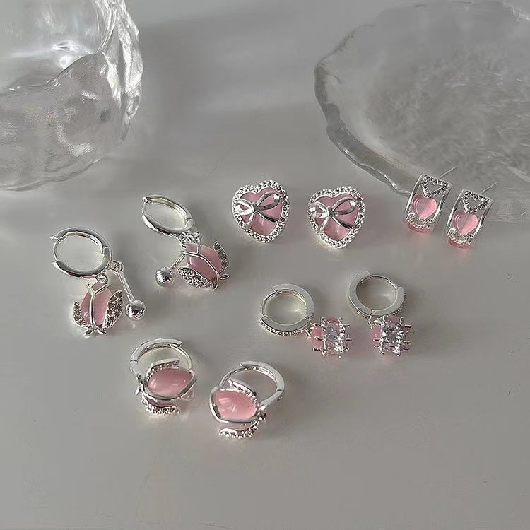 Niche design sense cat's eye stone tulip zircon earrings female vintage personality simple and matching temperament stud earrings