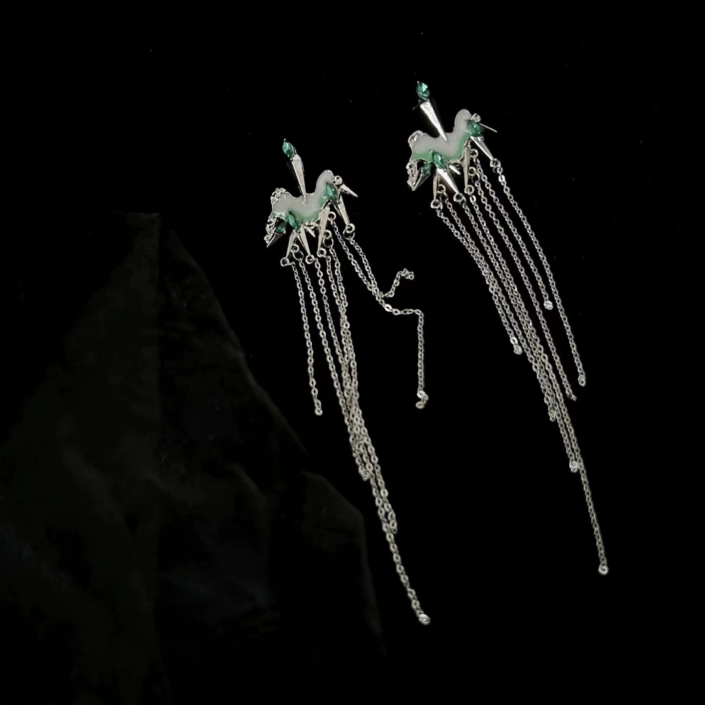 Sweet cool girl thin green zircon tassel long earrings
