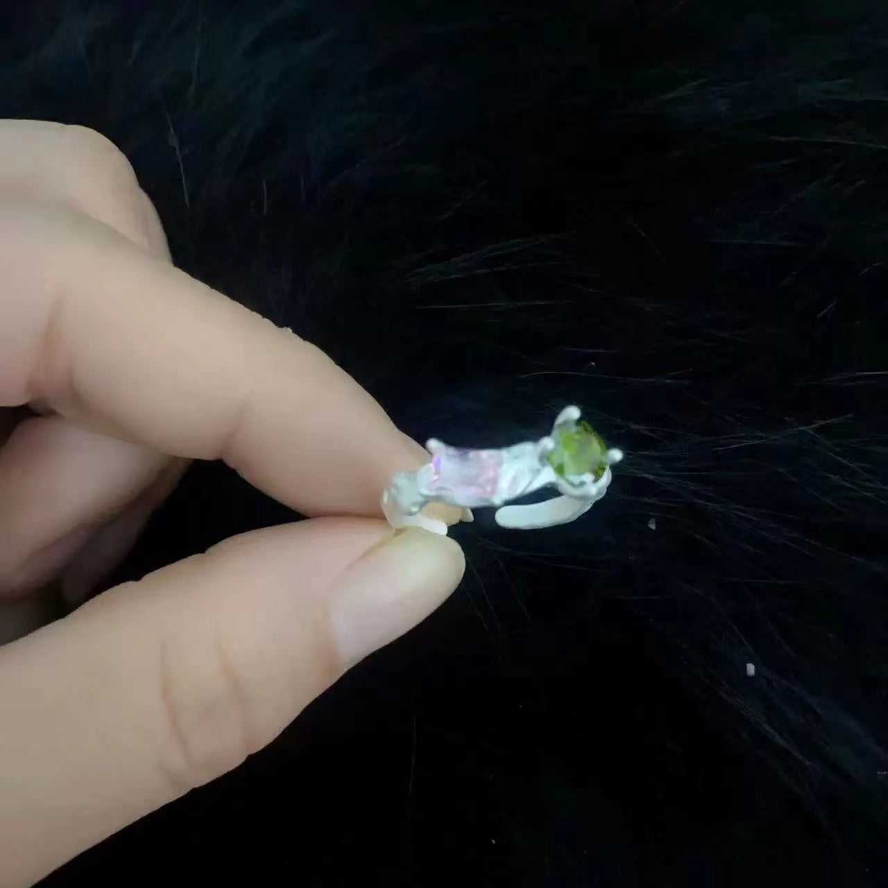 Colored zirconium ring niche design cold wind temperament simple sweet cool index finger open ring