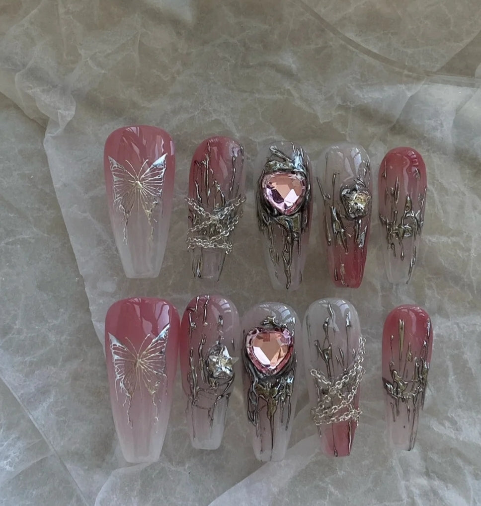 Customized nail enhancement, beautiful and affordable
