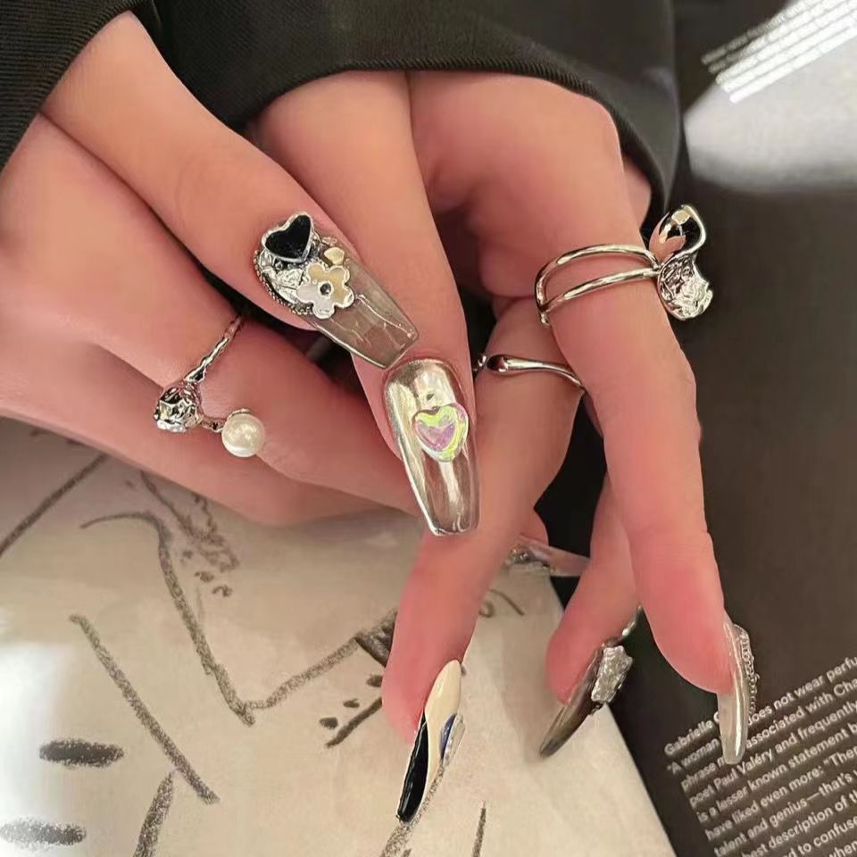 Sky mirror cyberpunk dissolving silver sense wear nail handmade custom small red book nail art finished nail piece