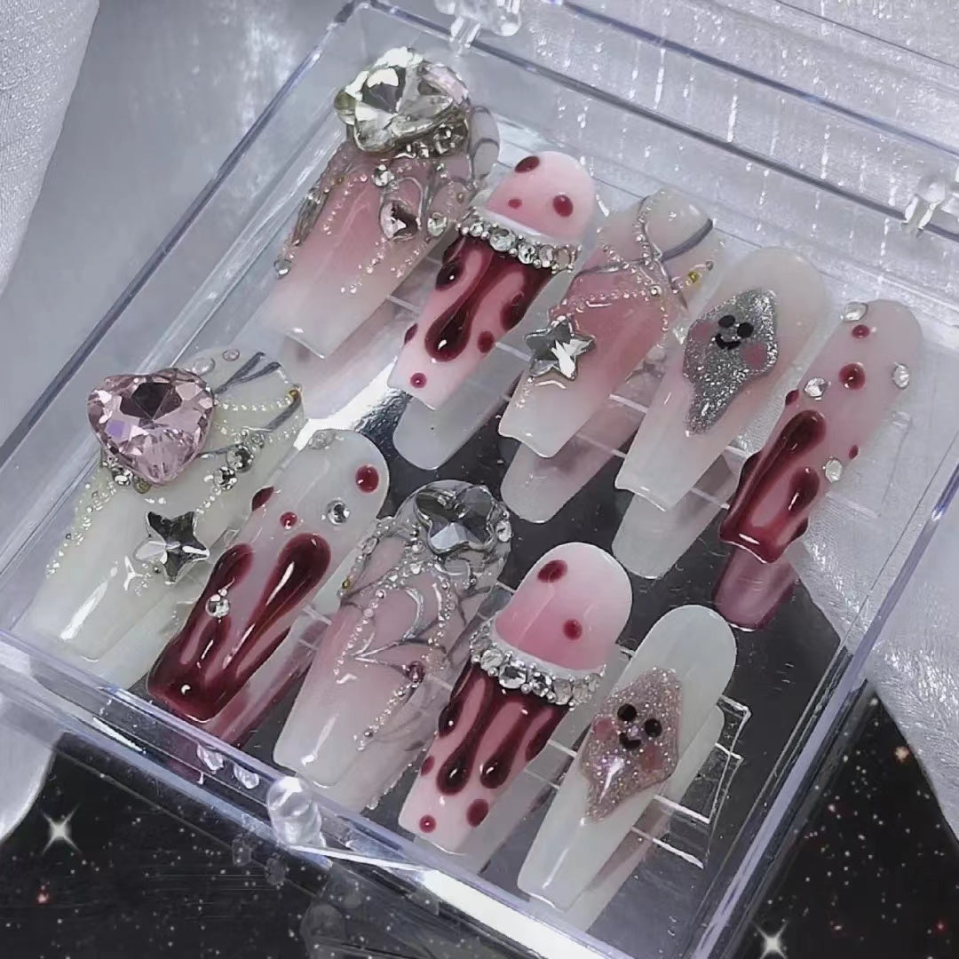 Hand customized nails