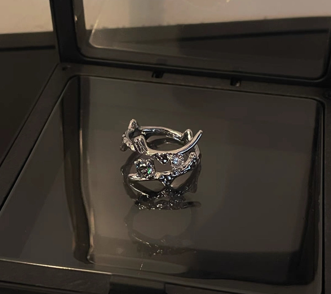 Love, precious stones, small number of designs, women's rings, tin foil, irregular, light, luxurious, high-class French rings