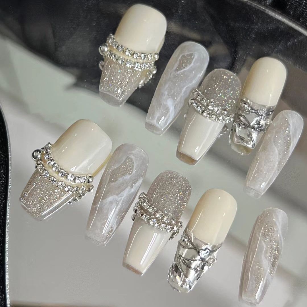 Autumn and Winter Gentle Wedding Nail Enhancement High Grade Shining Light Luxury Finished Champagne Diamond Wearing Nail Mesh Red Nail Plate