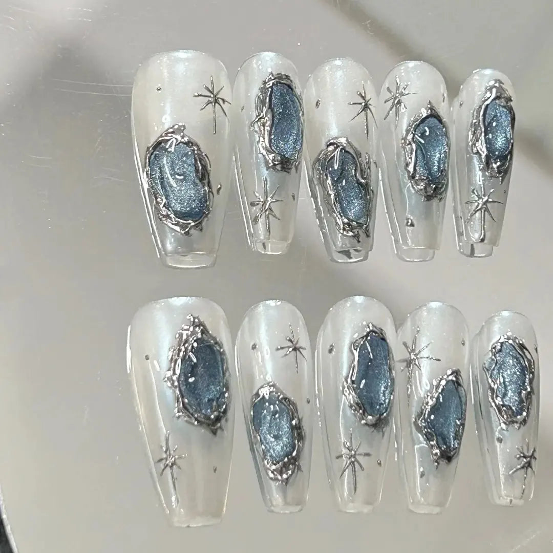 Wearing nails, hand-made halo dyeing, cool style, manicure patch, fake nails, light luxury, high grade, new autumn and winter 2022