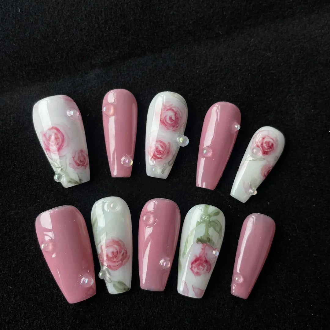 Hand-painted rose, hand-made manicure patch, elegant and white, removable and wearable manicure product