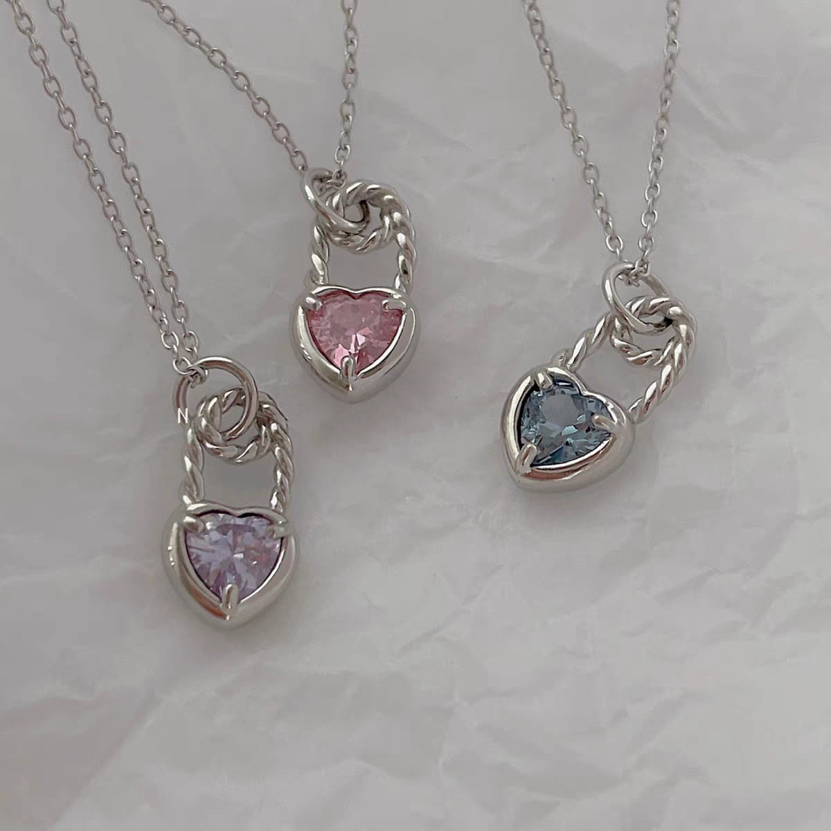 Colorful love zircon necklace s925 sterling silver minority light luxury design pink gem lock head sweet cool collar chain female