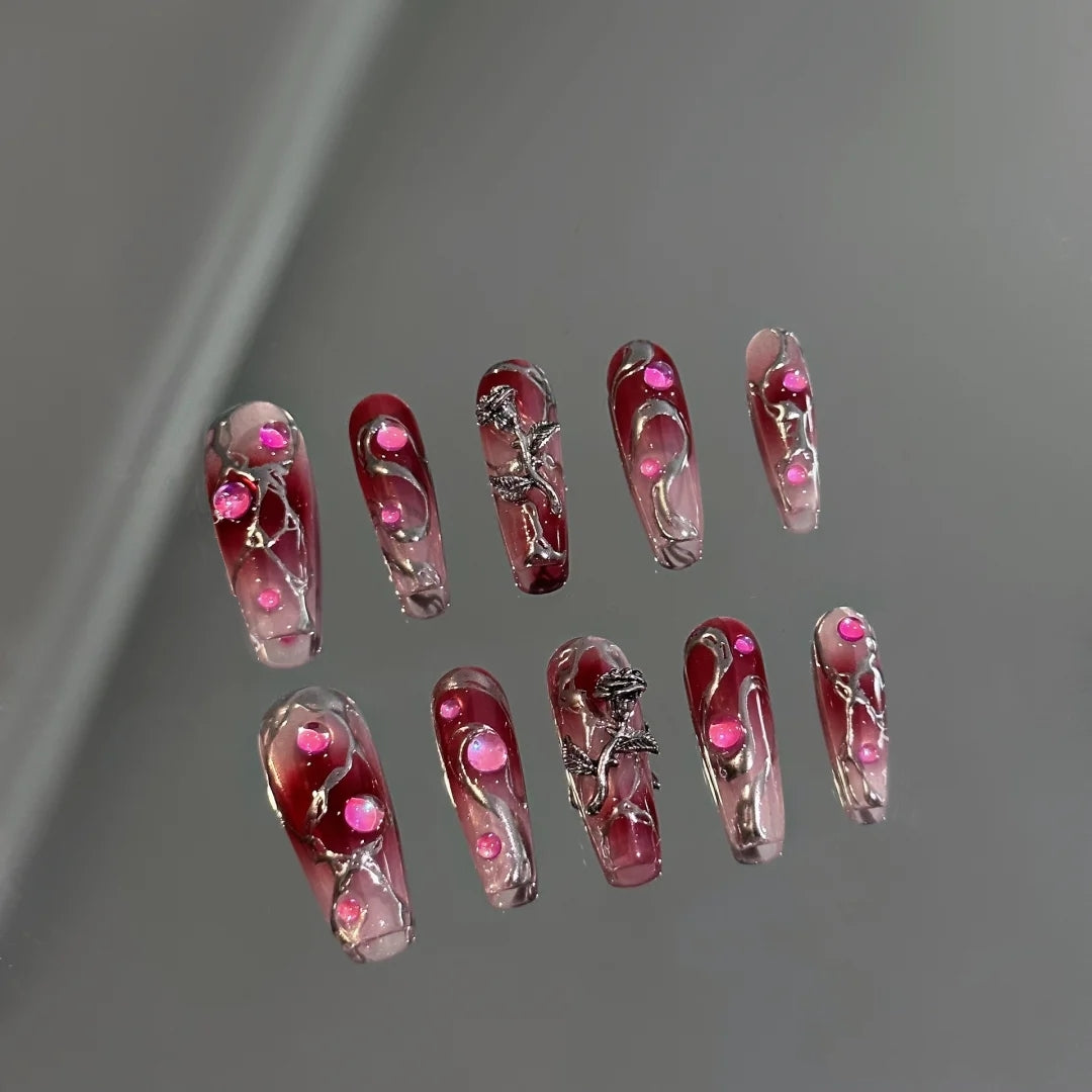 Sweet and spicy wild berry~white ceiling pitaya pink nail enhancement love wearing nail