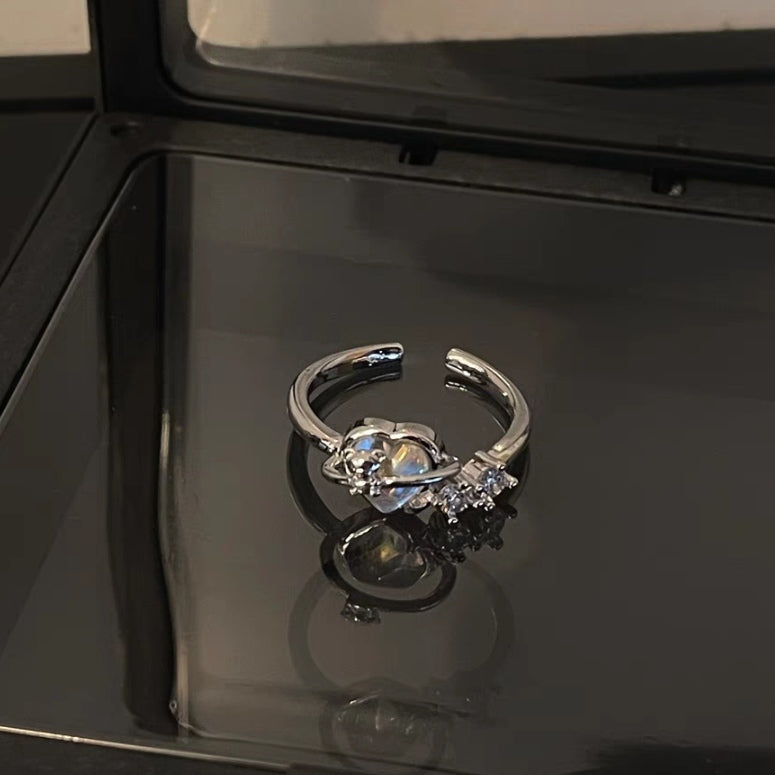 Love, precious stones, small number of designs, women's rings, tin foil, irregular, light, luxurious, high-class French rings