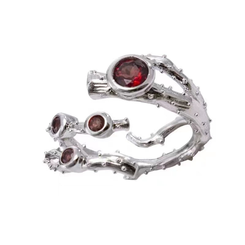 Silver French court floral niche non-clashing pearl ring
