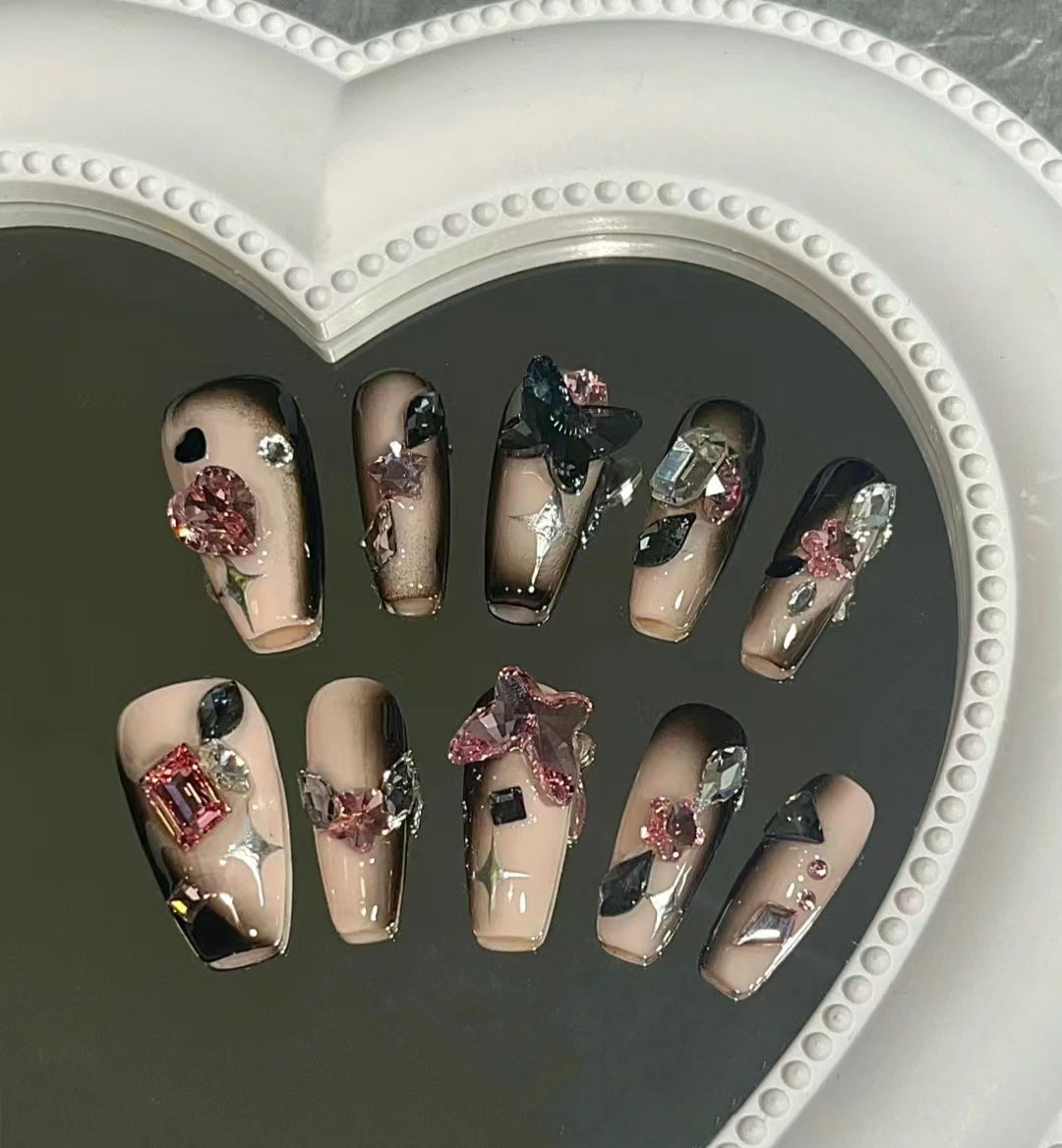 Customized nails with a high sense of taste, hand-painted design nails