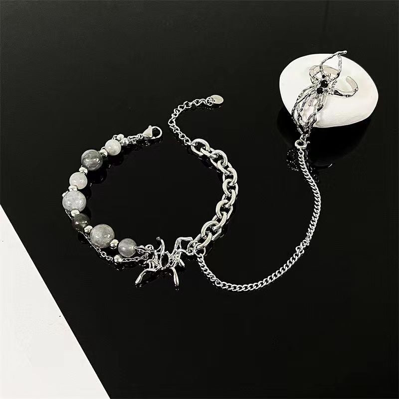 Spider bracelet ring one chain female summer ins niche design cold opening adjustable personality dark hand jewelry