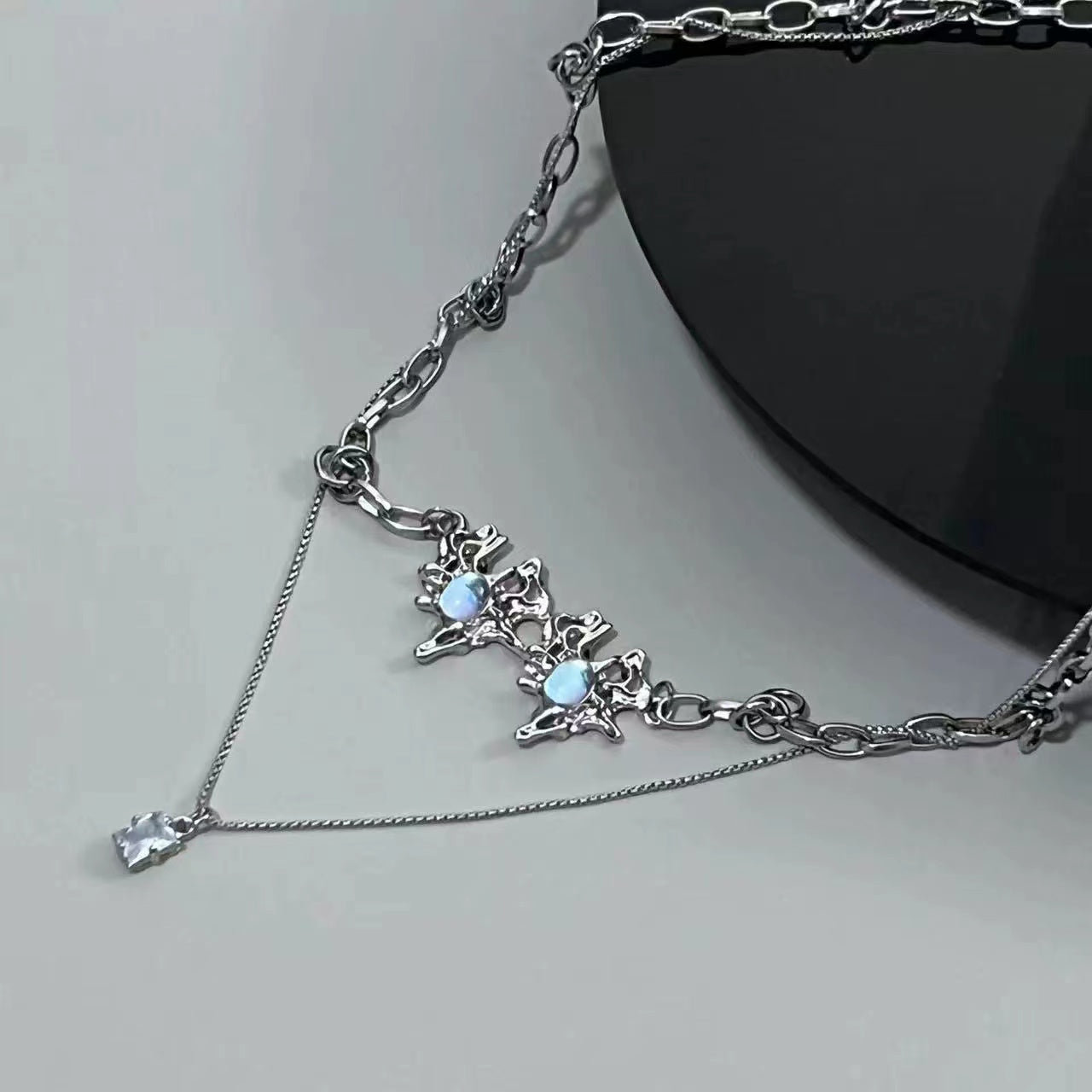 Advanced design sense net red decorative necklace