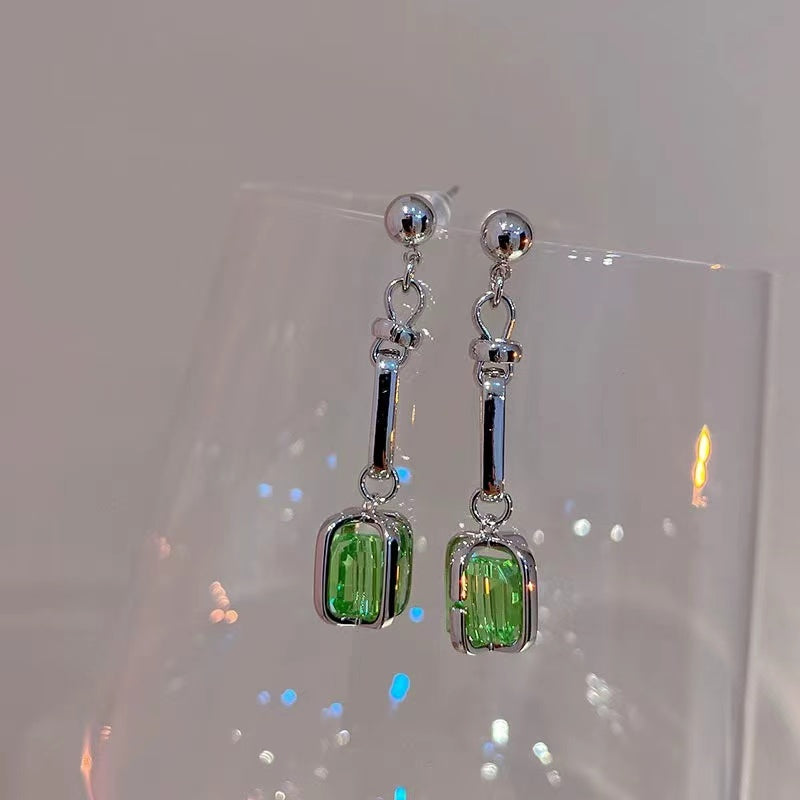 Personalized sweet cool long earrings