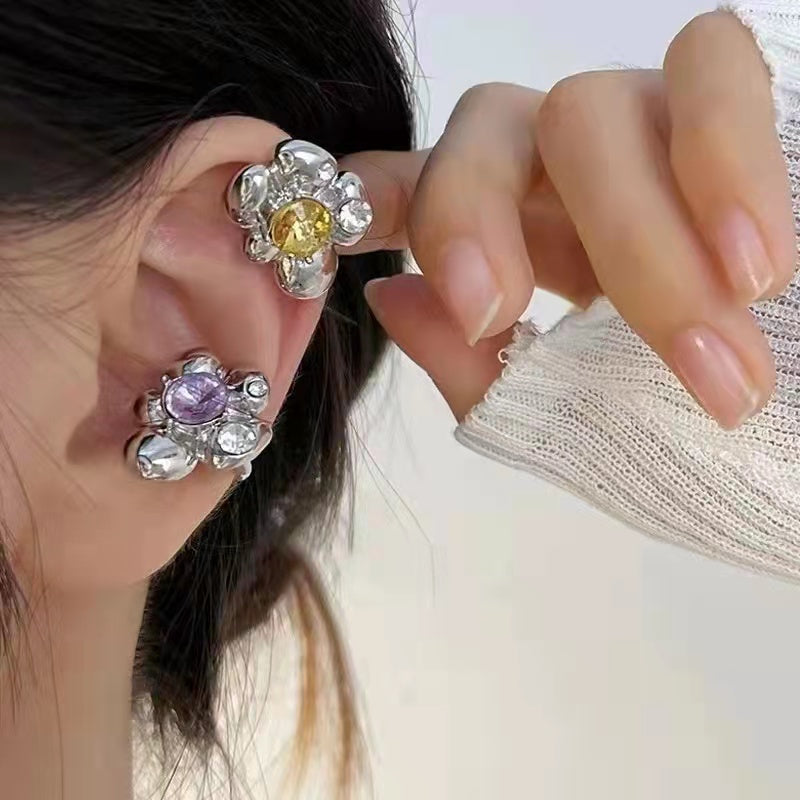 Super flash small Flower Rhinestone ear bone clip