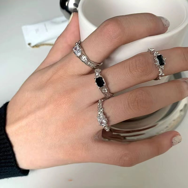 Irregular shaped double layer ring