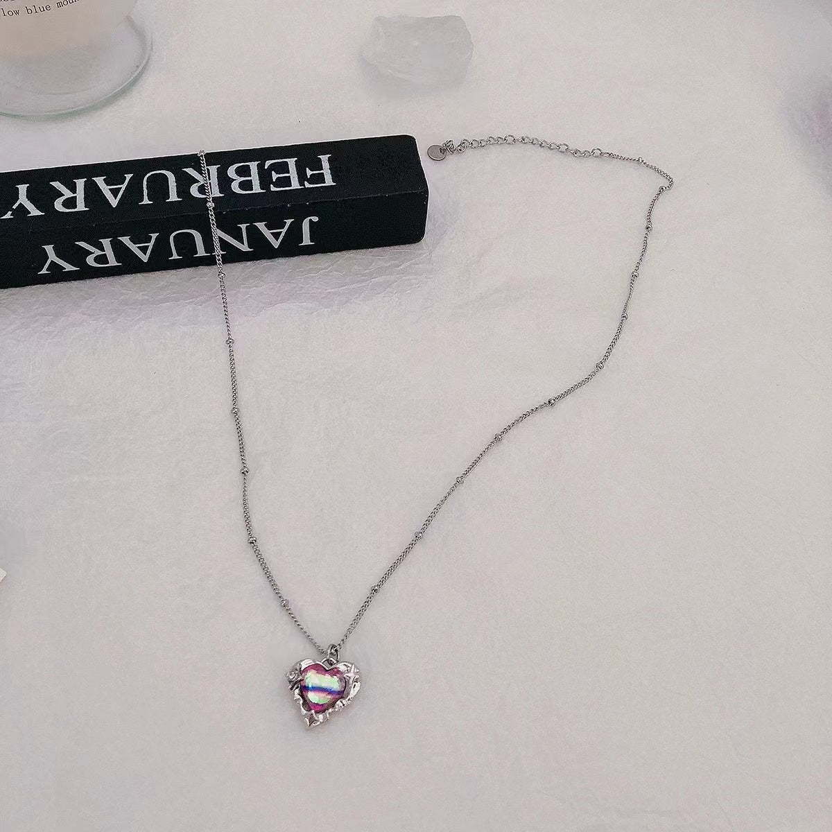 Simple and versatile colorful love zirconia necklace female light luxury ins niche design sense sweet cool wind temperament collarbone chain