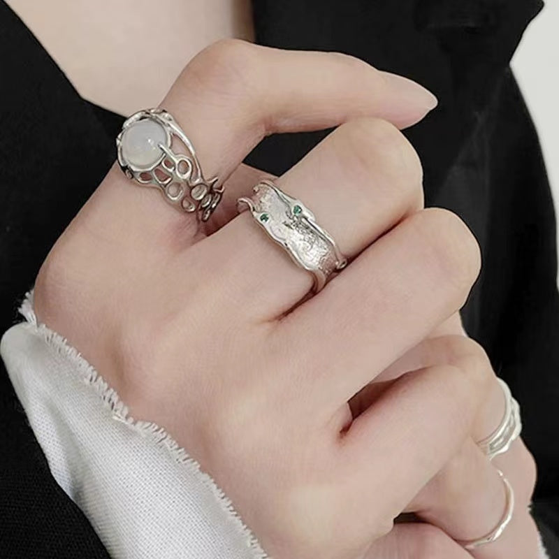 Green diamond shaped wide white agate ring