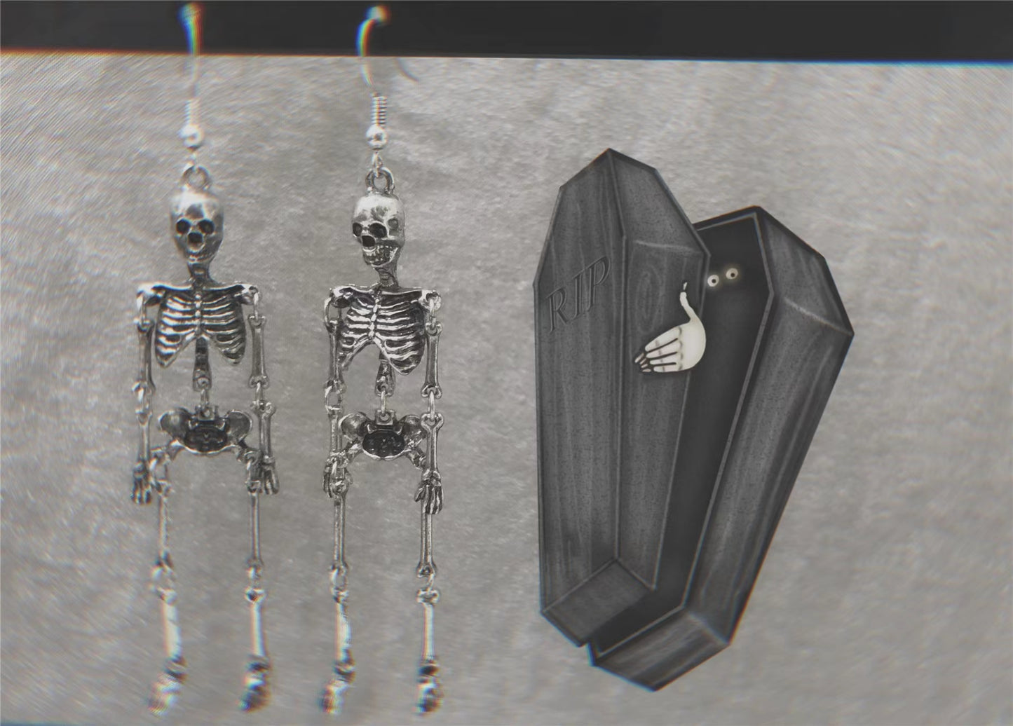 Skull earrings with Silver Vintage tassels