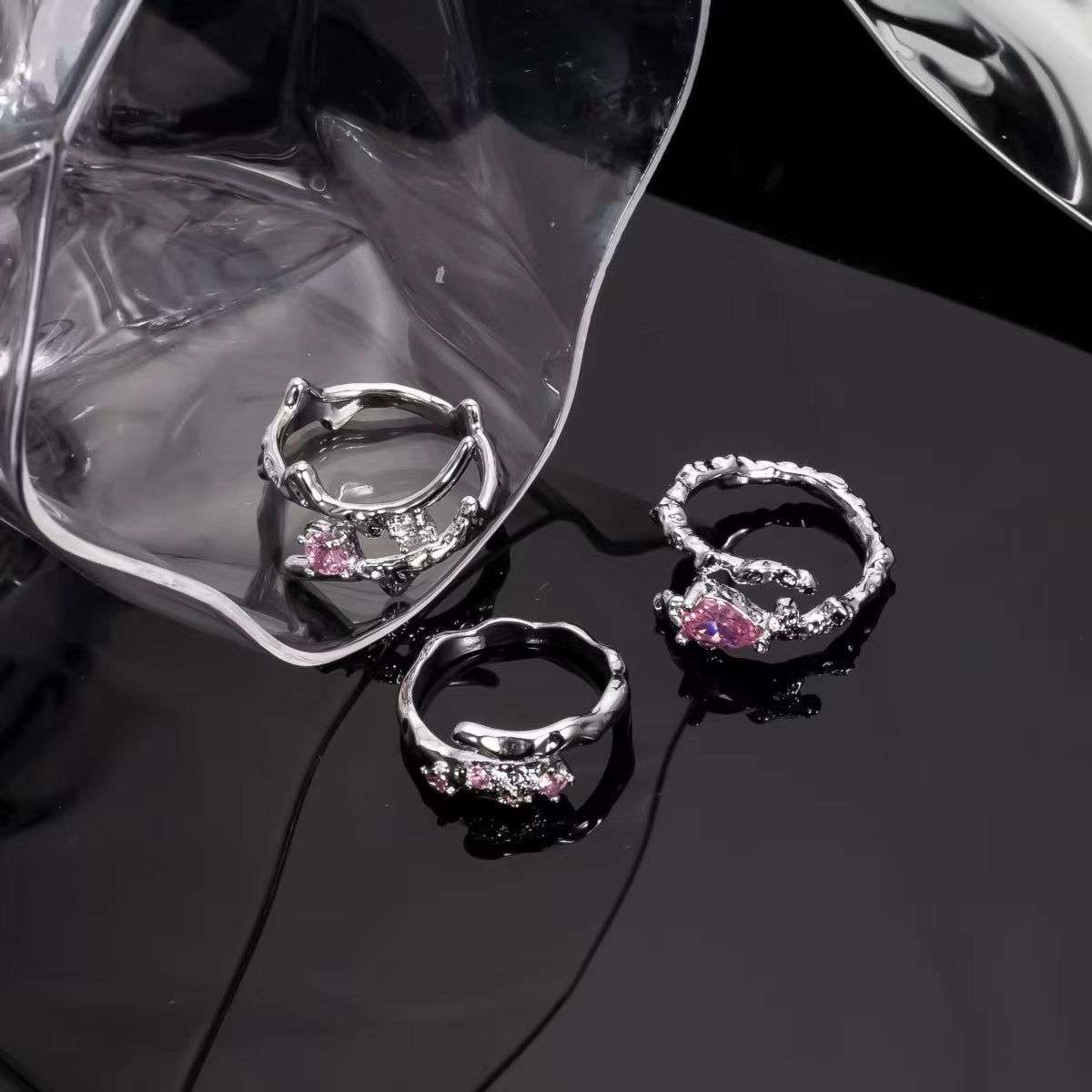 Pink Irregular Diamond Metal Ring
