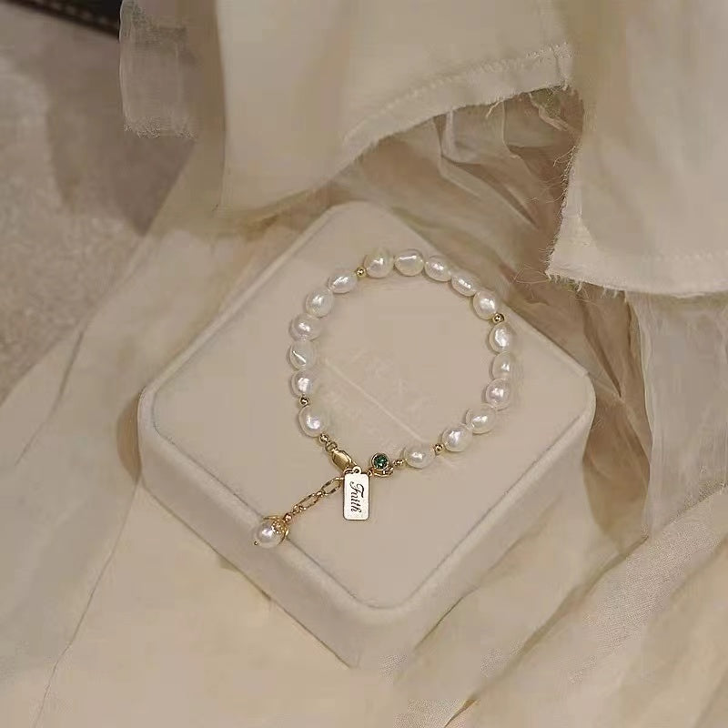 Baroque freshwater pearl bracelet