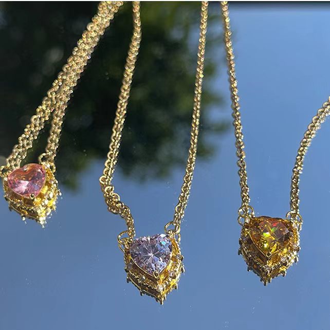 High Sense Metal Love Necklace