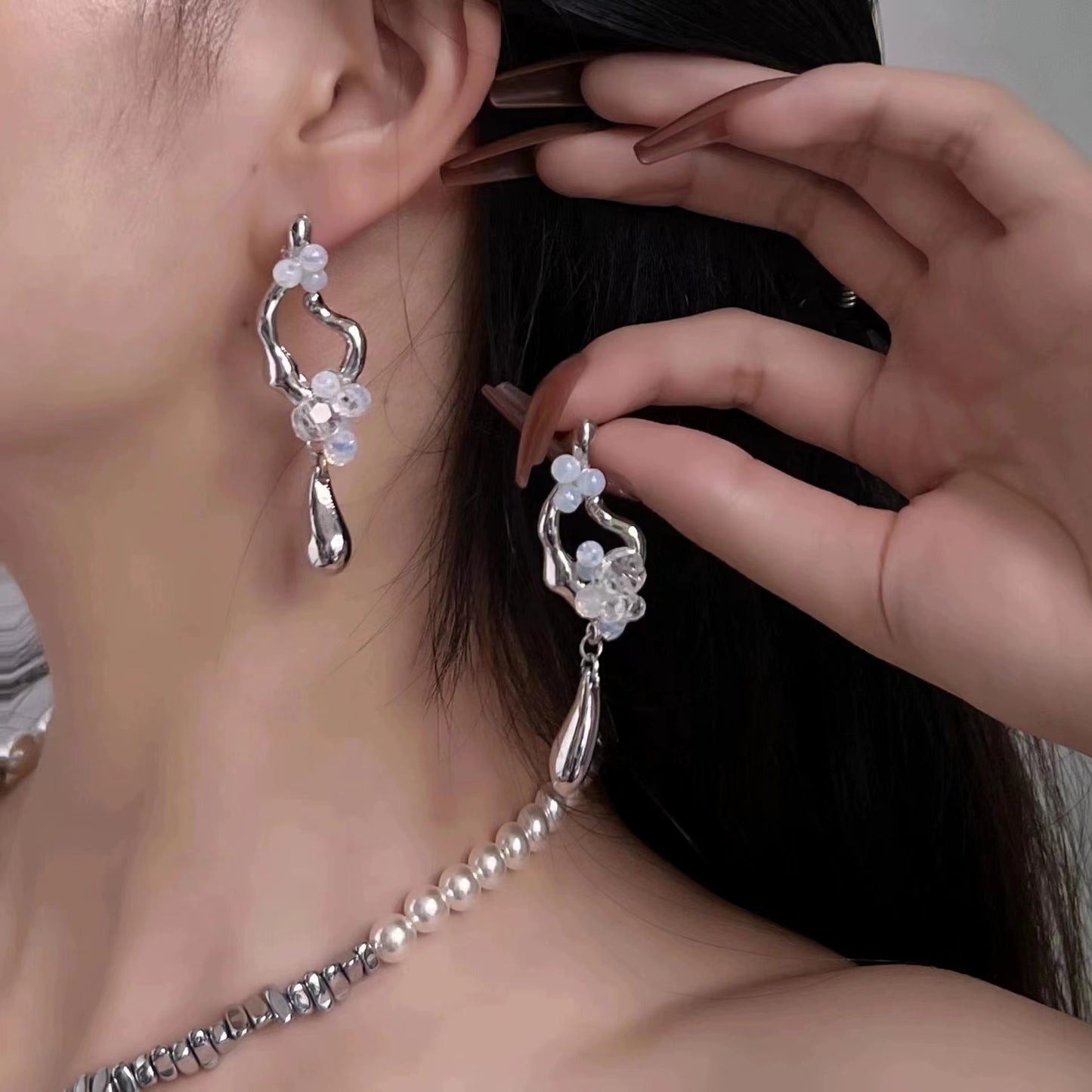 Niche design sense liquid dissolution earrings and necklace