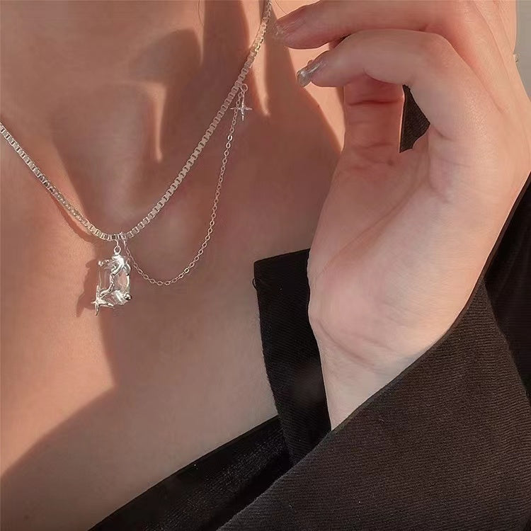 Irregular zirconia star star awning necklace female ins2022 new personality hundred with light luxury niche design sense tide
