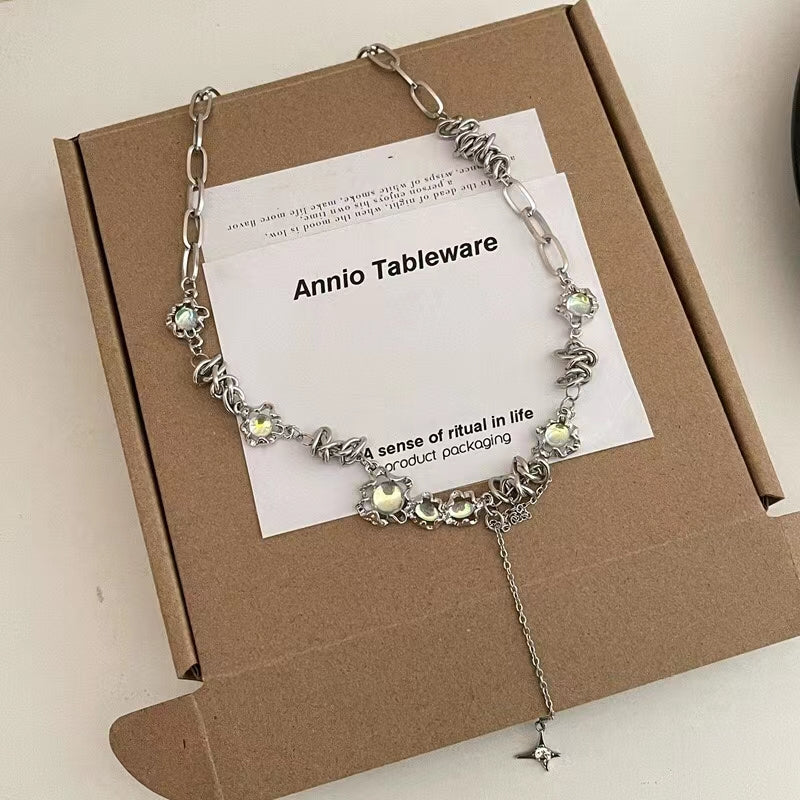 Thorny niche design sense super fairy glazed cat's eye necklace