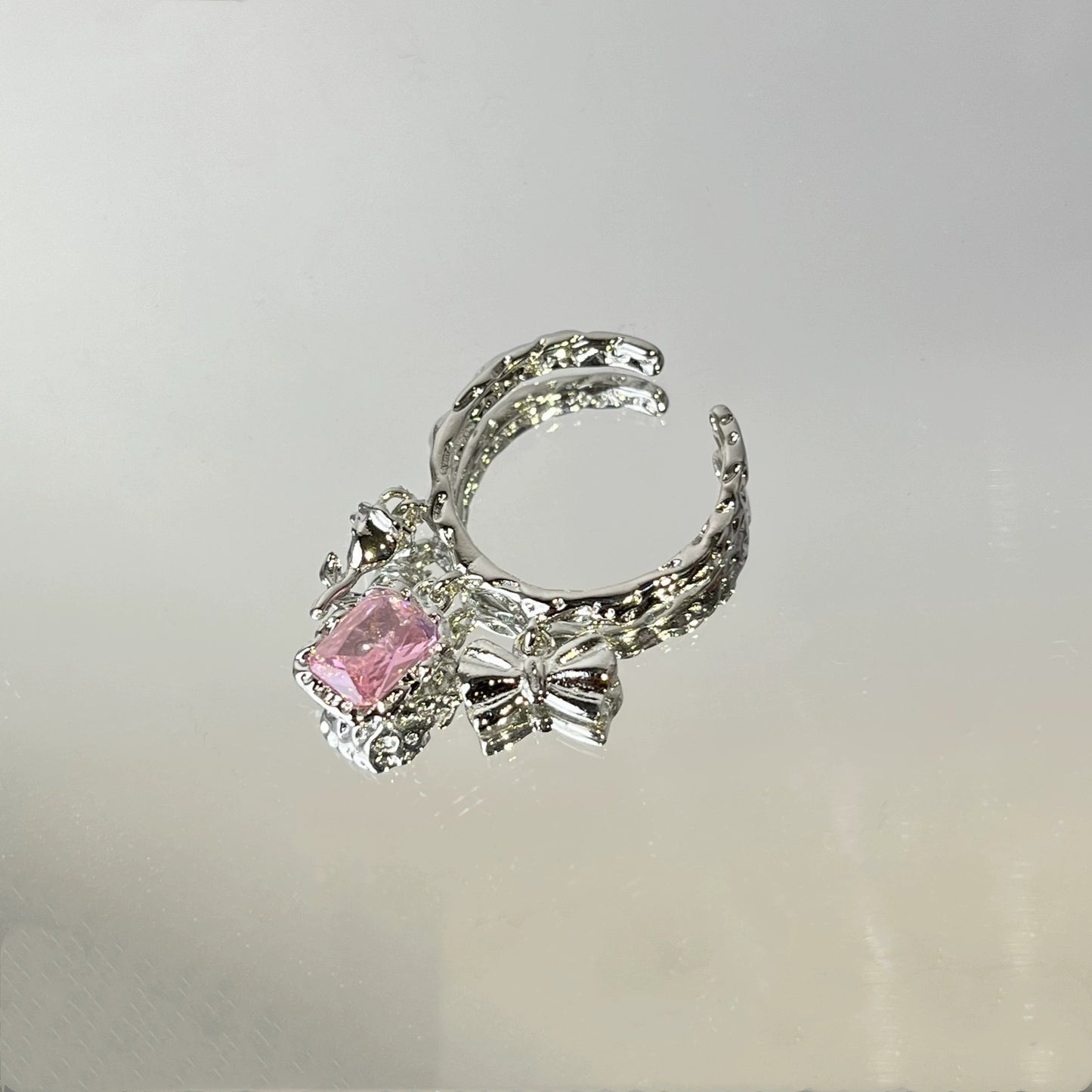 Rose Nebula Collection rose metal texture pink zirconia couple ring