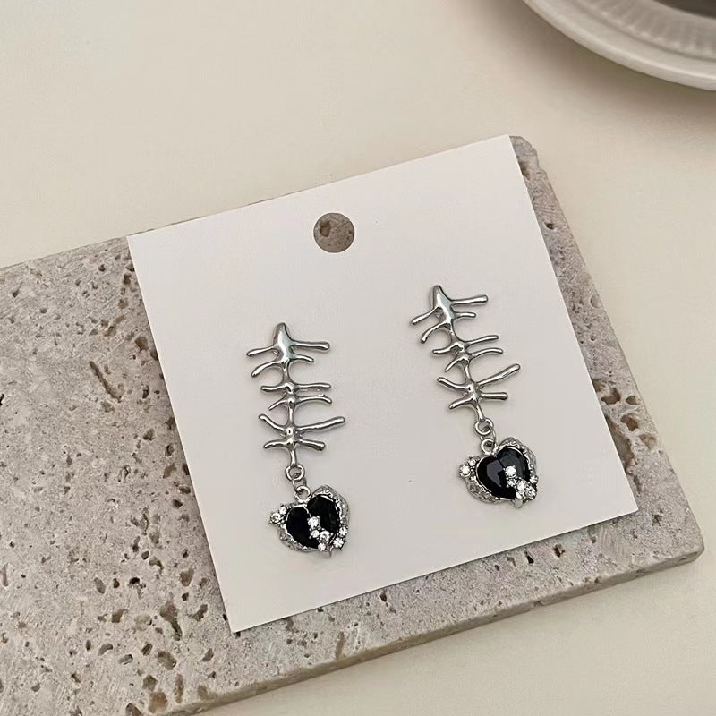 Design sense niche cold wind black with diamonds love tassel earrings sweet cool wind personality unique shape earrings female