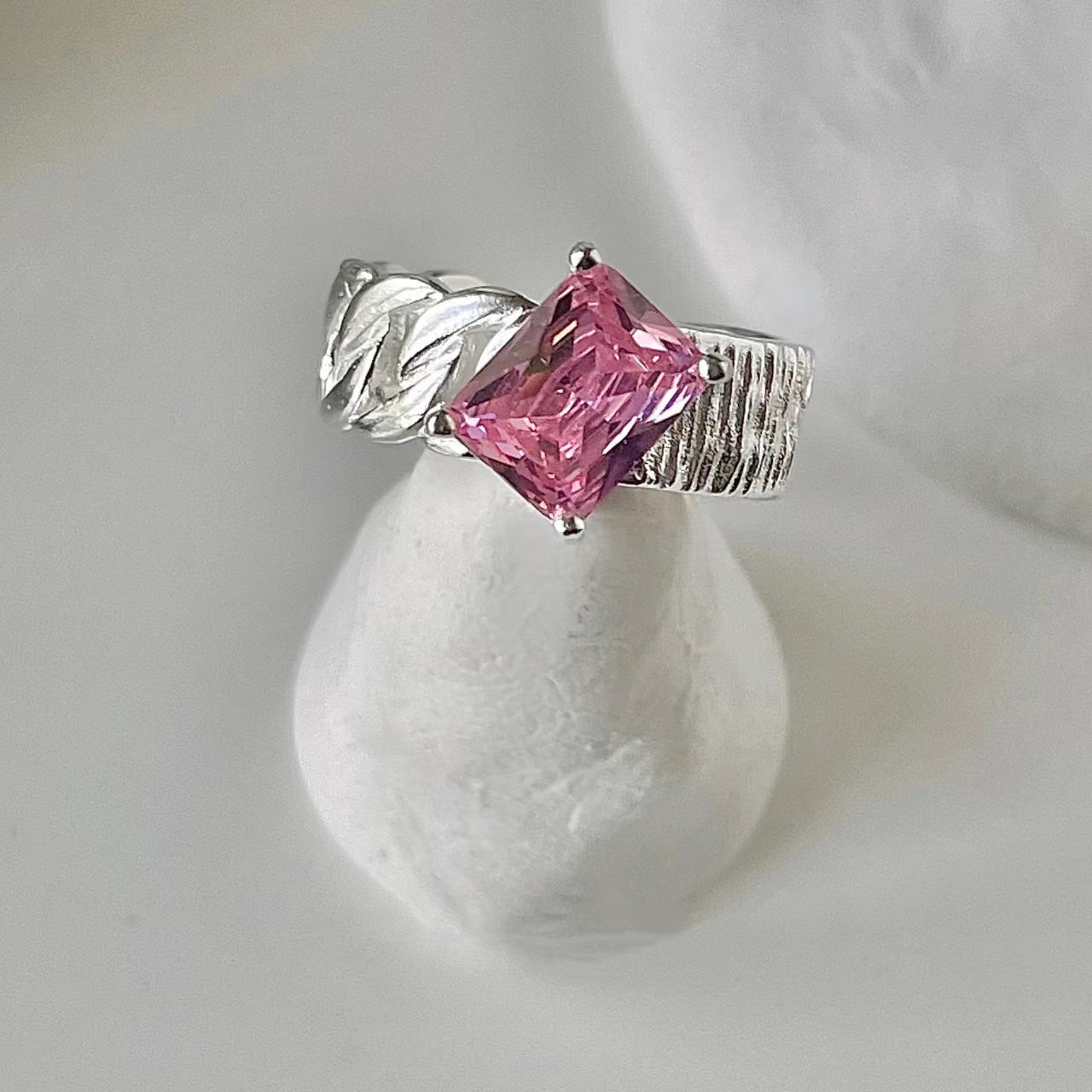 Spicy Sweetheart 925 Sterling Silver Pink Diamond Love Ring