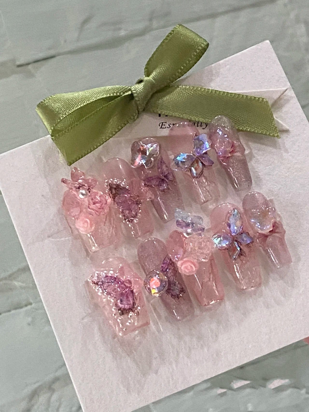 Pink series of sweet and cute nails