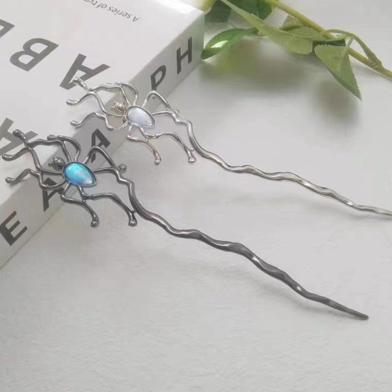 Antique High Level Spider Moonlight Stone Hairpin Female Pan Hairpin Dark Hairpin Hanfu Headwear 2022 New