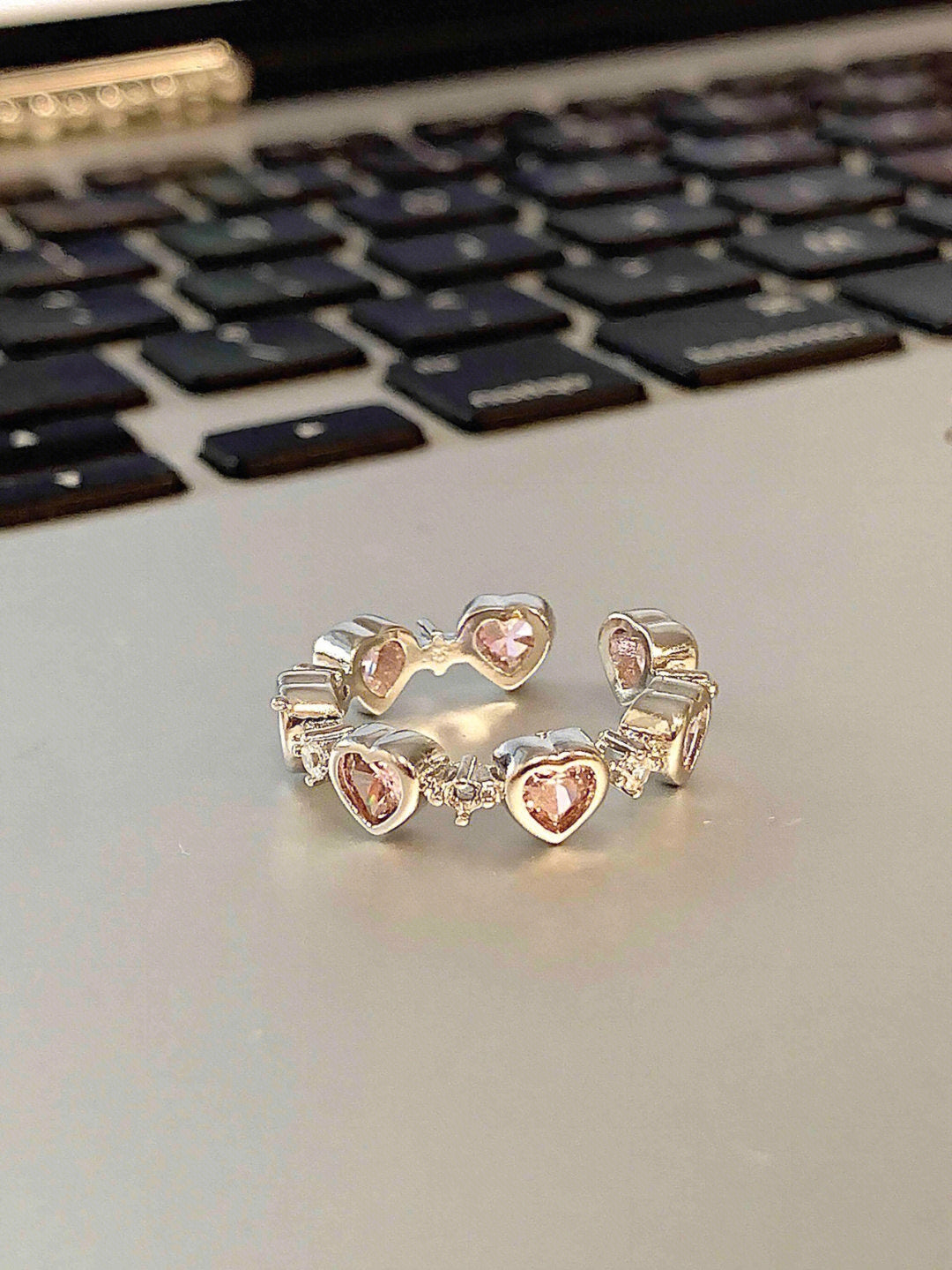 Pink diamond love ring female niche design premium feeling ring