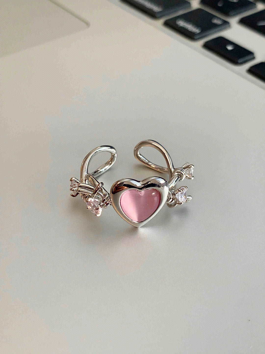 Pink diamond love ring female niche design premium feeling ring