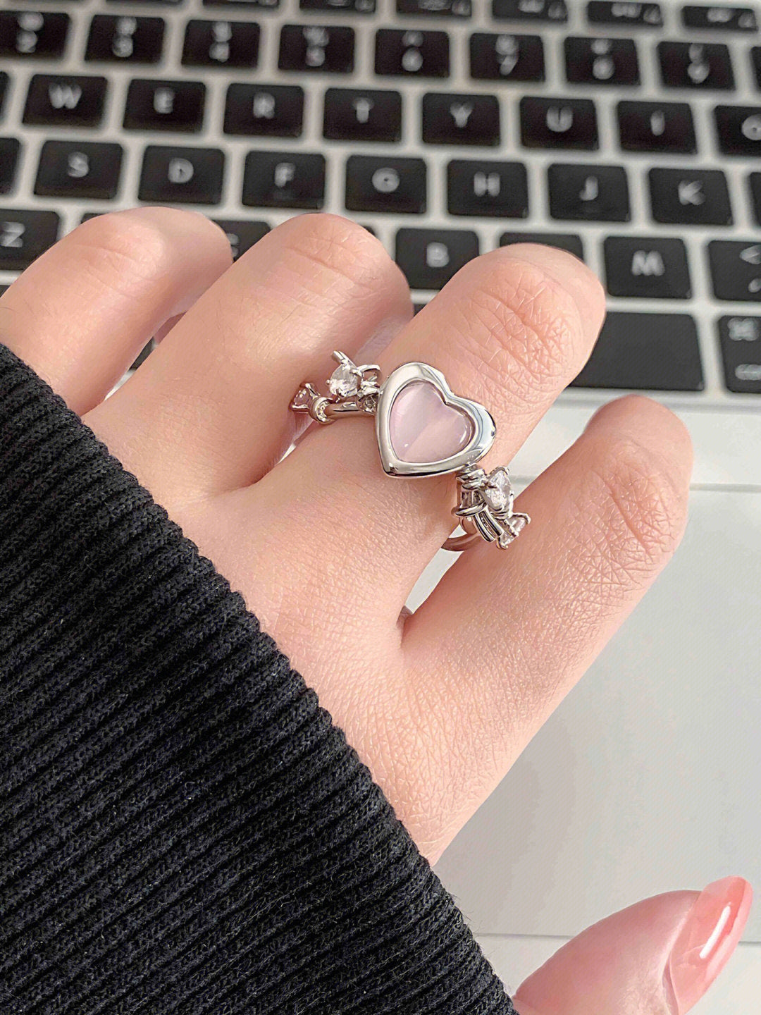 Pink diamond love ring female niche design premium feeling ring