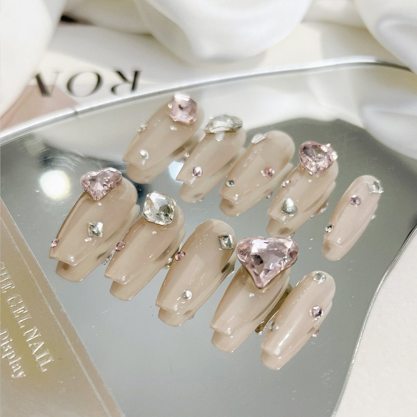 2022 new handmade nail wear, autumn and winter fairy nail enhancement, high sense, customized finished product, medium and long style