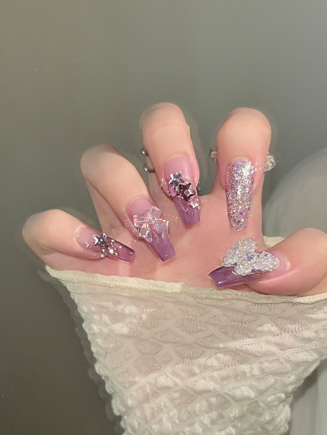 Pure manual nail wearing amethyst butterfly manual manicure false nail for students and pregnant women can use nail stickers for the new year