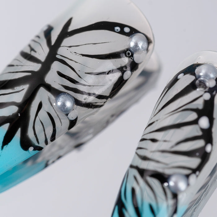 The Ghost of the Secret Service | The glittering atmosphere in summer, the handmade nail enhancement, the white and cold feeling, the high-level hand-painted French style wear